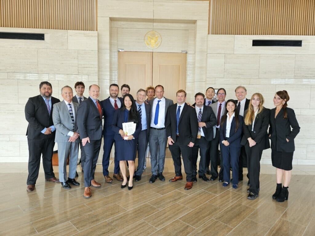 Russ August & Kabat trial team